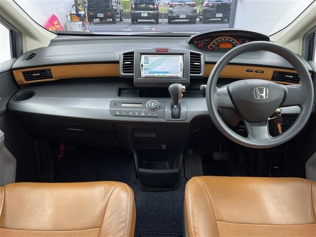Honda FREED 2010 7196858-14
