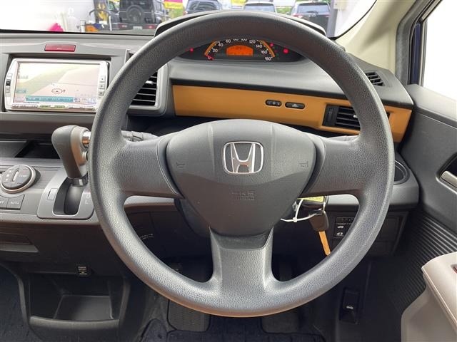 Honda FREED 2010 7196858-20