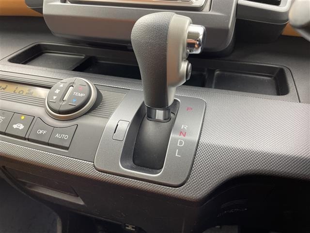 Honda FREED 2010 7196858-8