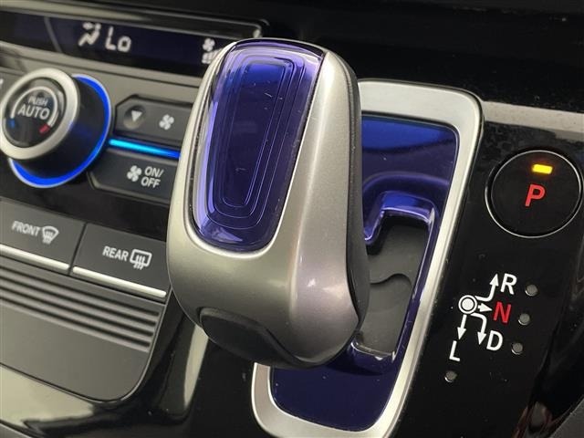 Honda FREED 2016 7196930-12