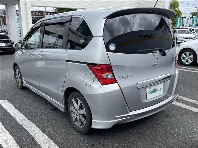 Honda FREED 2011 7196988-1