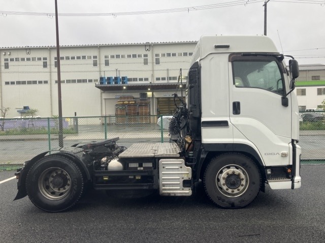 Isuzu GIGA 2017 7192847-18