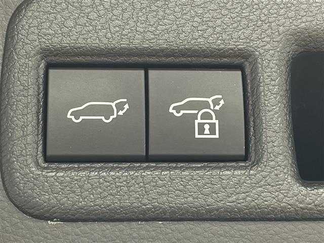 Toyota HARRIER 2023 7183702-9