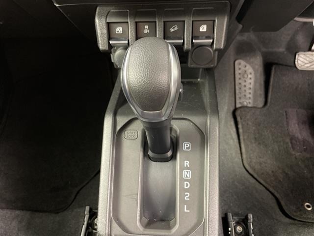 Suzuki JIMNY 2025 7184218-17