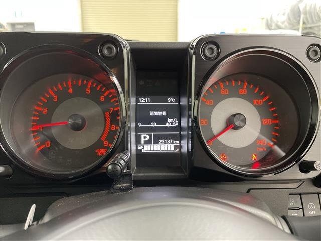 Suzuki JIMNY 2025 7184218-21