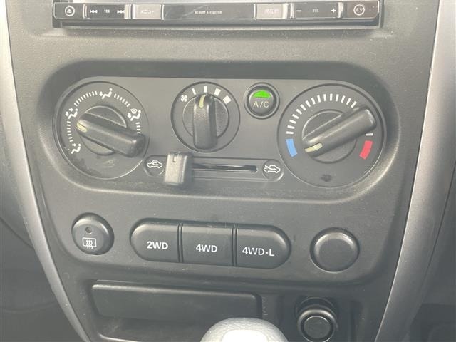 Suzuki JIMNY 2017 7184438-1