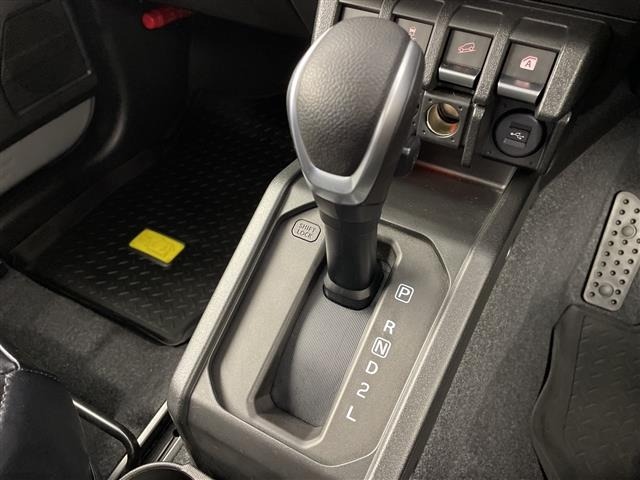 Suzuki JIMNY 2023 7184549-20