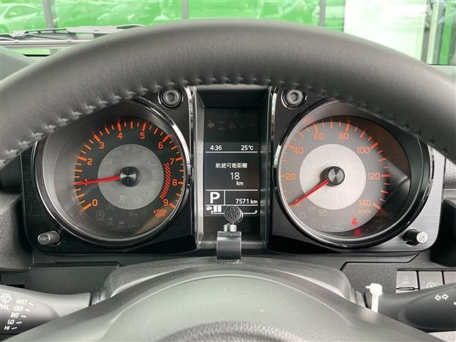 Suzuki JIMNY 2025 7184999-5