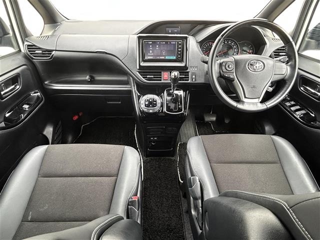 Toyota NOAH 2021 7206062-16