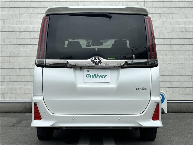 Toyota NOAH 2021 7206062-2