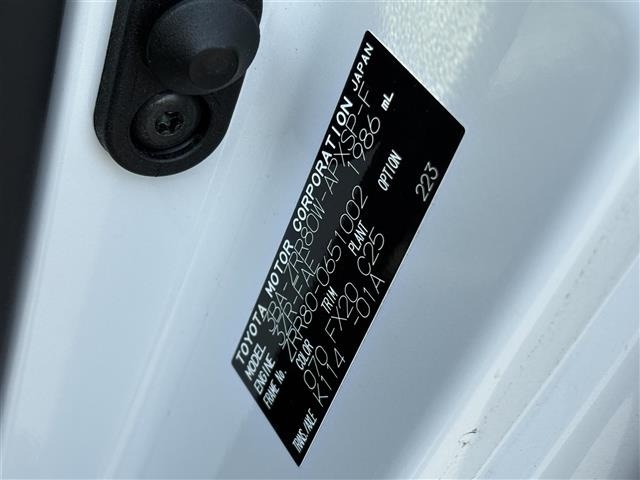 Toyota NOAH 2021 7206062-8