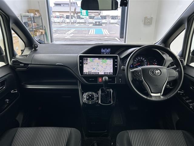 Toyota NOAH 2017 7206063-15