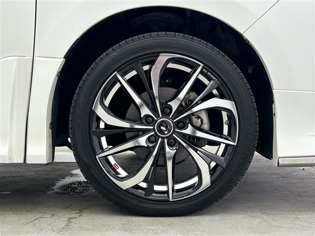 Toyota NOAH 2017 7206063-4