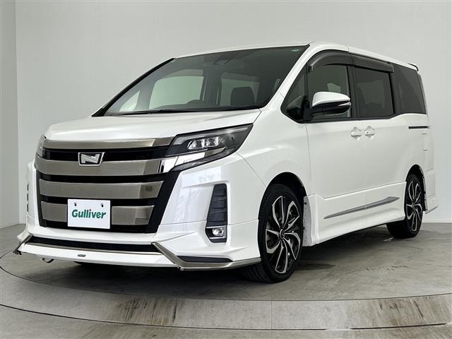 Toyota NOAH 2017 7206063-9
