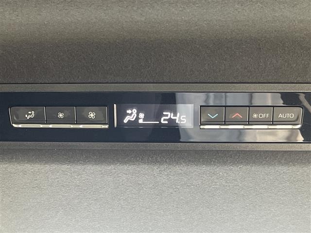 Toyota NOAH 2022 7206073-10