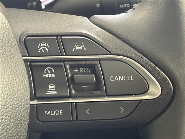 Toyota NOAH 2022 7206073-12