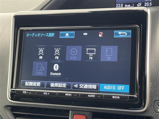 Toyota NOAH 2017 7206075-18