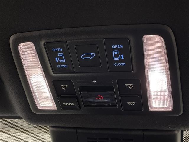 Toyota NOAH 2023 7206078-5