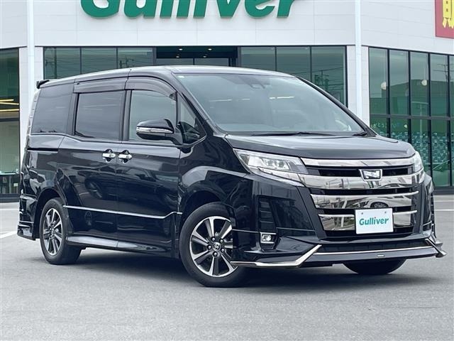 Toyota NOAH 2019 7206094-0