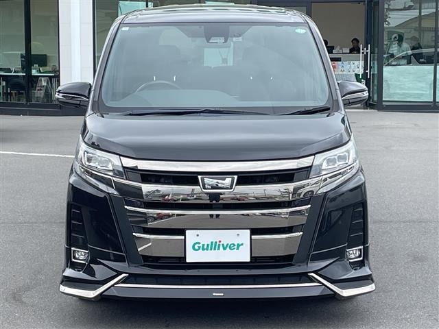 Toyota NOAH 2019 7206094-2