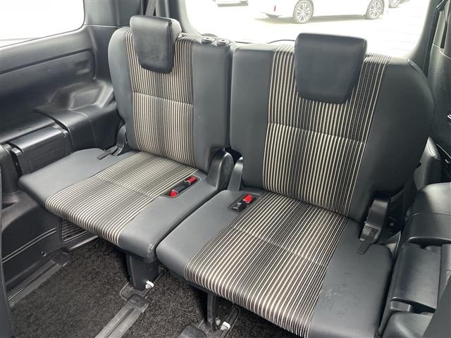 Toyota NOAH 2020 7206095-11