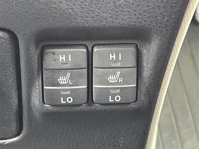 Toyota NOAH 2020 7206095-19
