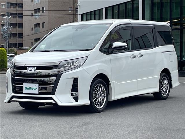 Toyota NOAH 2020 7206095-4