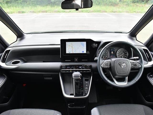 Toyota NOAH 2024 7206105-14