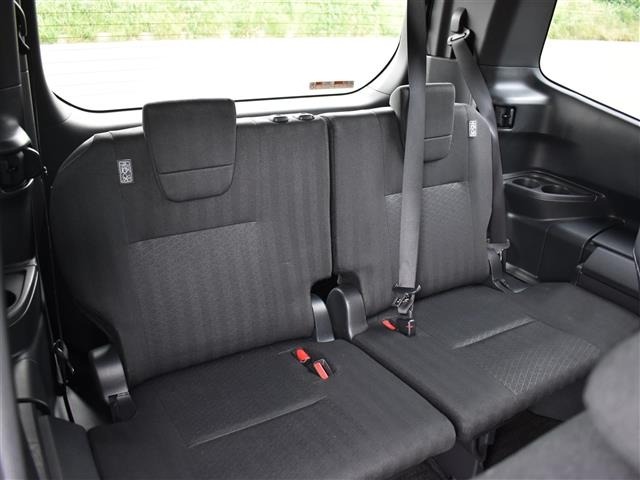 Toyota NOAH 2024 7206105-2