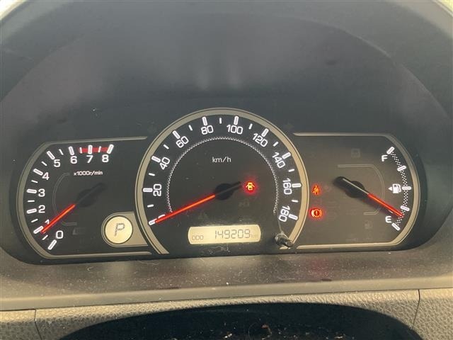 Toyota NOAH 2014 7206110-8