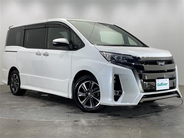 Toyota NOAH 2019 7206113-0