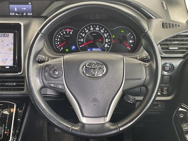 Toyota NOAH 2019 7206113-19