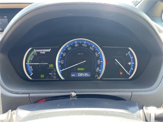 Toyota NOAH 2014 7206114-1