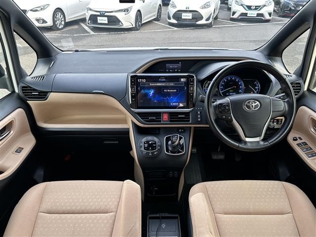 Toyota NOAH 2014 7206114-15