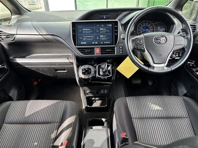 Toyota NOAH 2017 7206115-15