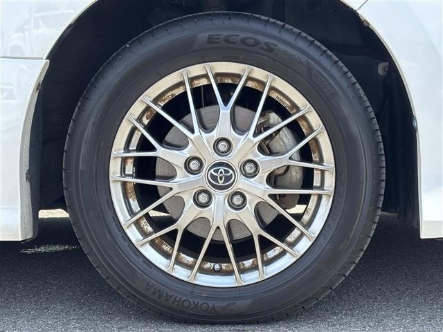 Toyota NOAH 2017 7206115-2