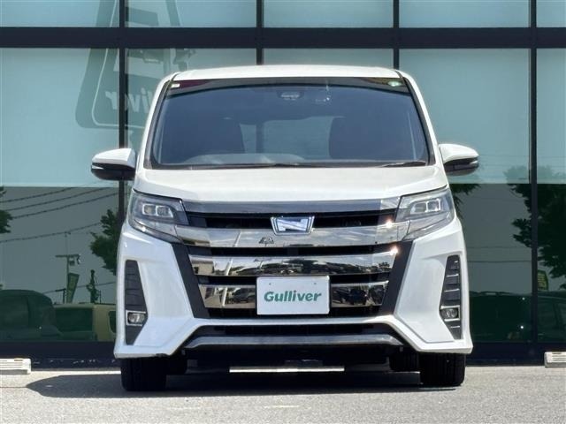 Toyota NOAH 2017 7206115-7