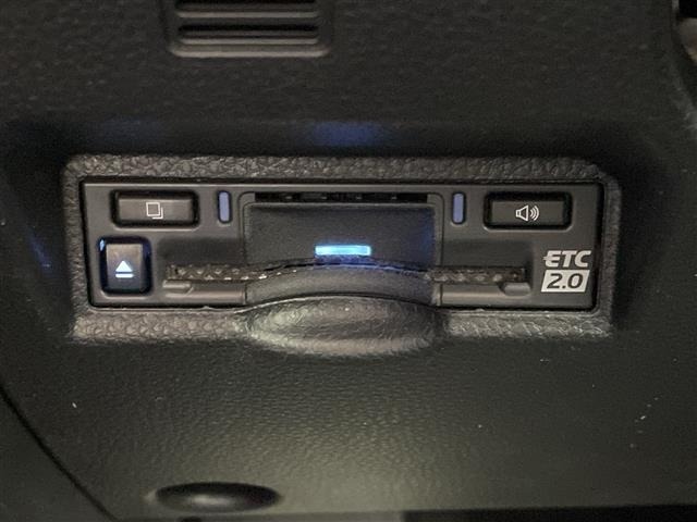 Toyota NOAH 2024 7206116-19
