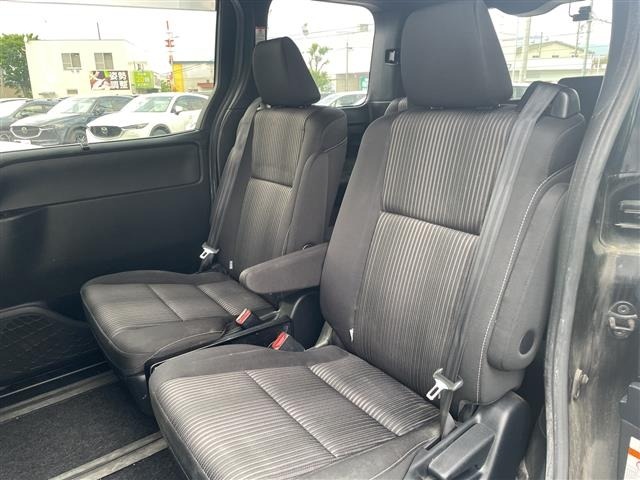 Toyota NOAH 2017 7206118-10