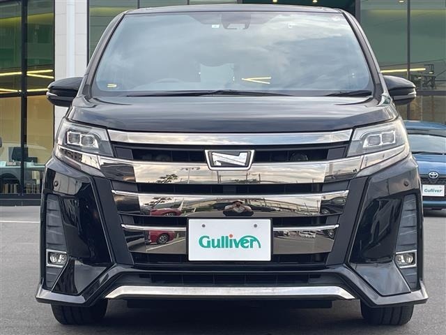 Toyota NOAH 2017 7206118-2