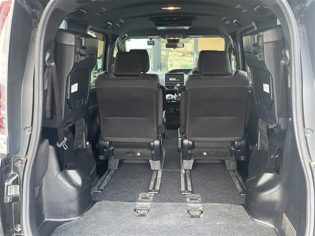 Toyota NOAH 2017 7206118-22