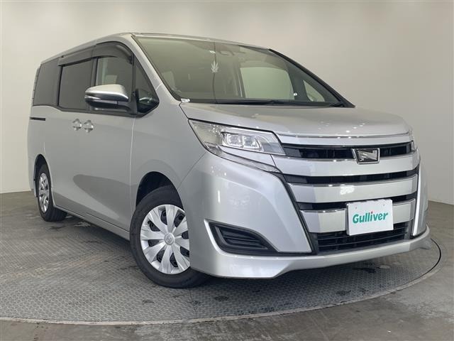 Toyota NOAH 2021 7206121-0