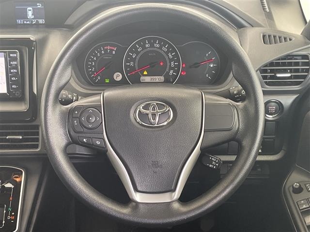 Toyota NOAH 2021 7206121-19