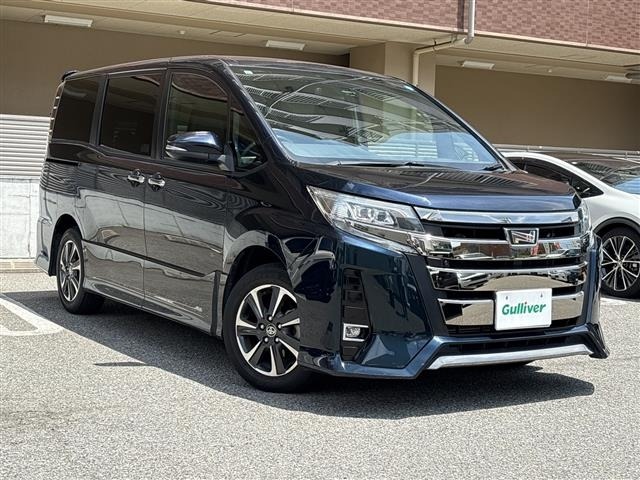 Toyota NOAH 2019 7206132-0