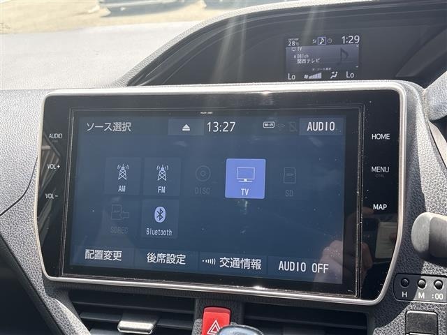 Toyota NOAH 2019 7206132-17