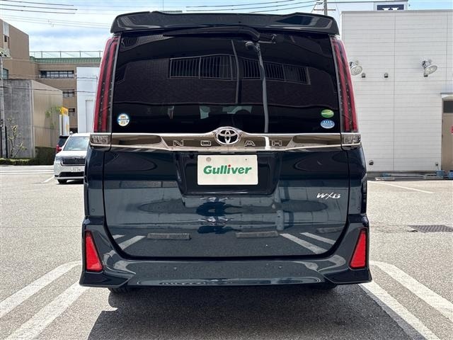 Toyota NOAH 2019 7206132-20