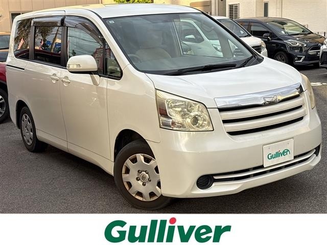 Toyota NOAH 2007 7206178-0