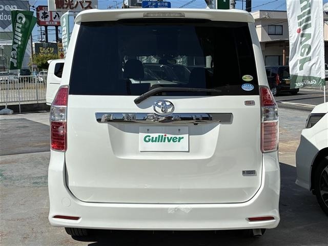Toyota NOAH 2009 7206181-16