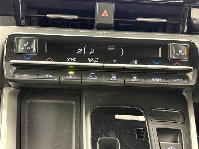 Toyota NOAH 2022 7206182-10