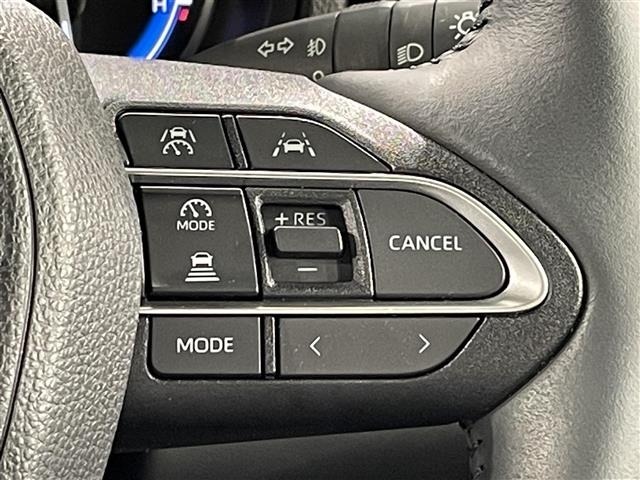 Toyota NOAH 2025 7206200-17